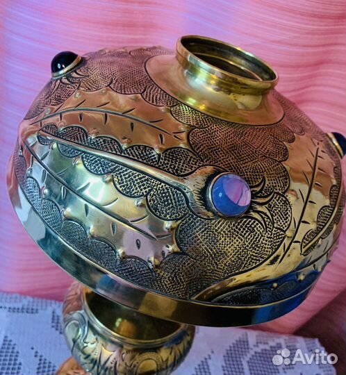 Антикварная керосиновая лампа