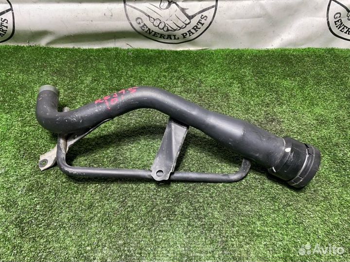 Горловина топливного бака Toyota Land Cruiser