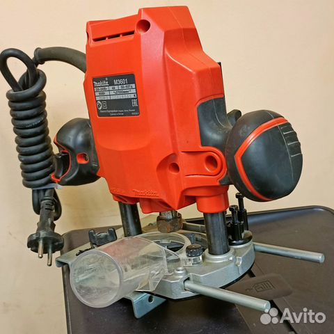 Новый Вертикальный фрезер Makita MT M3601