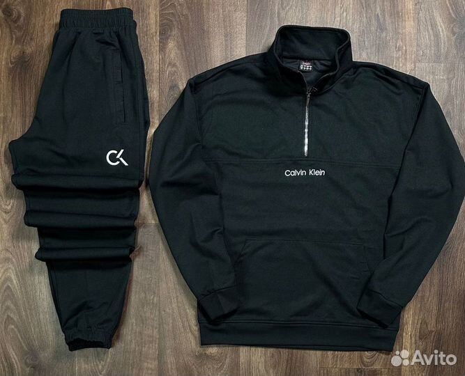 Спортивный костюм Calvin Klein