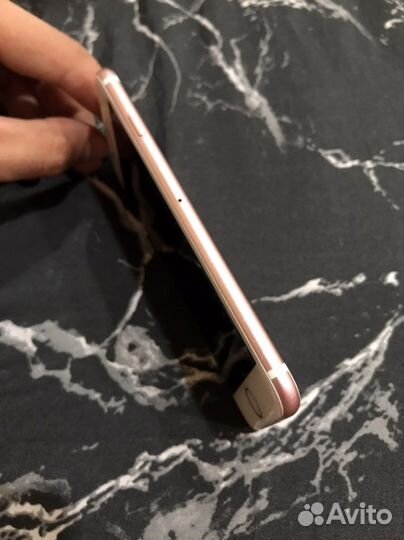 Телефон бу iPhone 7