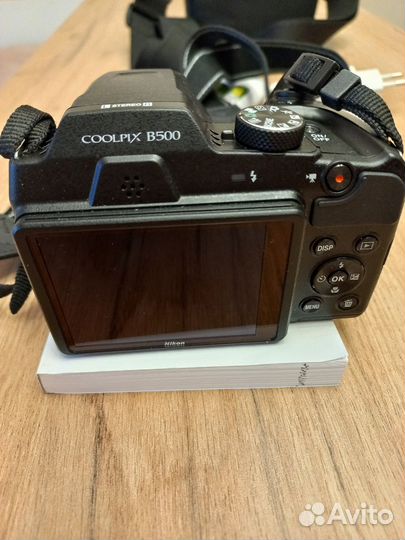 Компактный фотоаппарат nikon