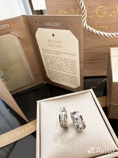 Bvlgari zero золотые серьги с бриллиантами