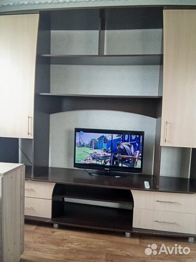 Стенка в гостиную бу