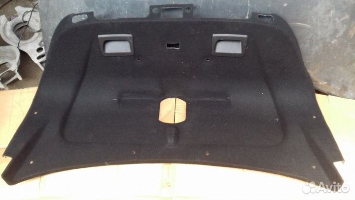 Обшивка крышки багажника Mers W211 E 02-09