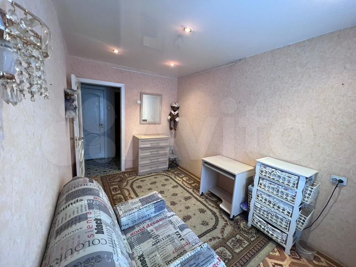 2-к. квартира, 47 м², 1/5 эт.