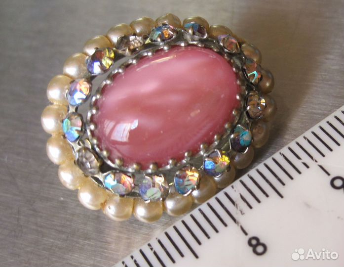 Винтажные броши СССР, Чехия