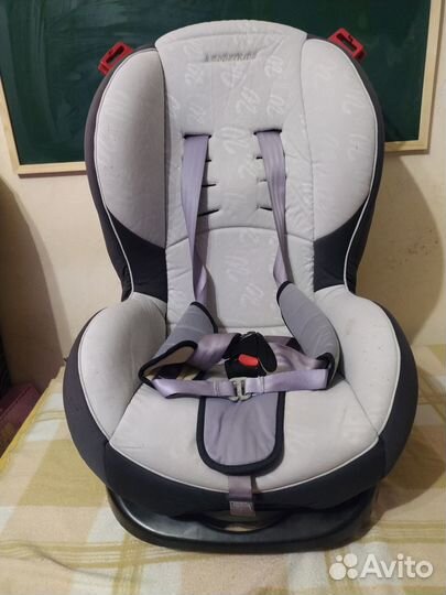 Детское автомобильное кресло бу