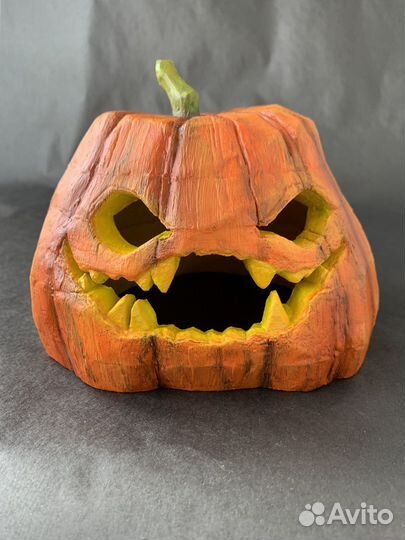 Хеллоуиновская тыква для рептилий