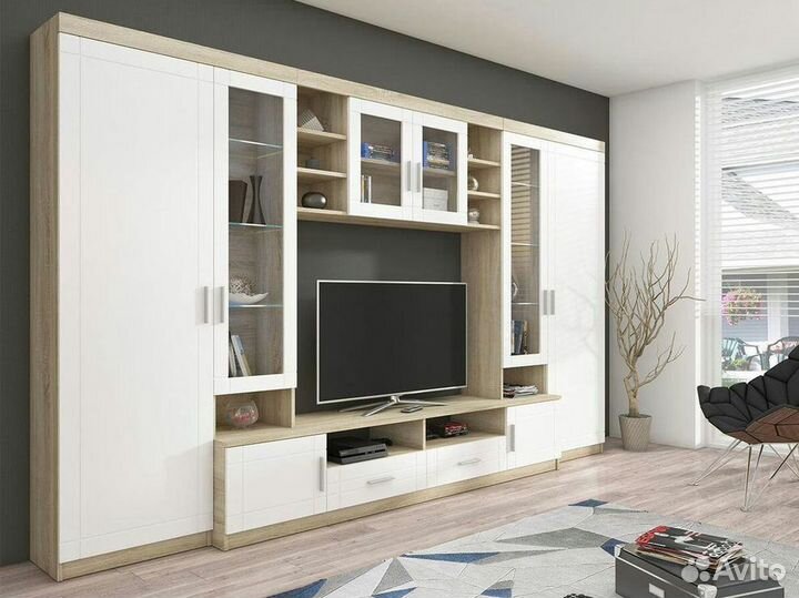 Шкаф распашной