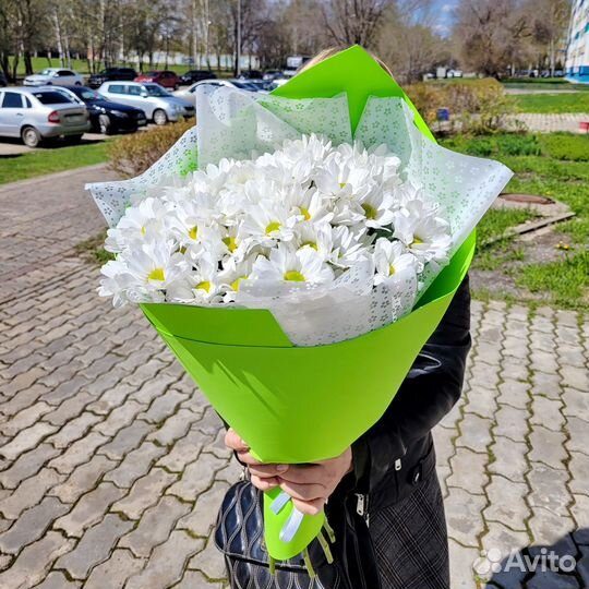 Букеты из кустовых хризантем