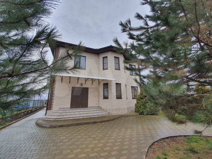 Дом 257 м² на участке 30 сот.