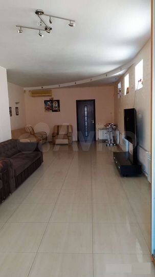 Дом 250 м² на участке 2 сот.