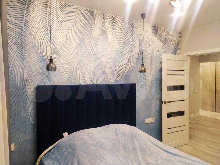 2-к. квартира, 56 м², 4/9 эт.