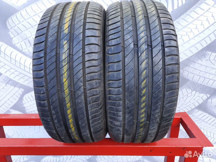 Michelin Primacy 4 235/45 R17