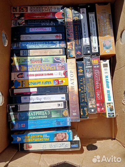 Видеокассеты