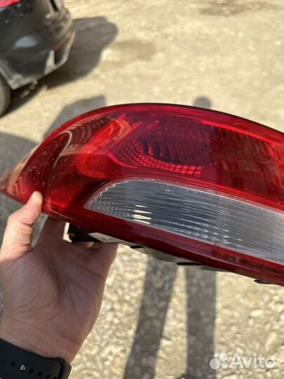 Фонарь задний kia rio