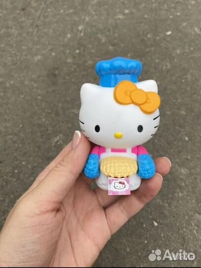 Игрушка Hello Kitty