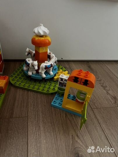 Lego duplo большой парк аттракционов