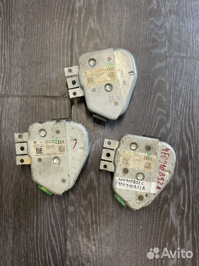 Защелка рулевого колеса Audi A6 C6 Q7 4F0905852C