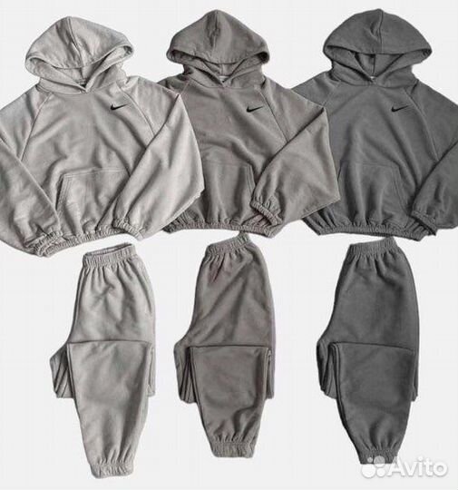 Спортивный костюм женский nike