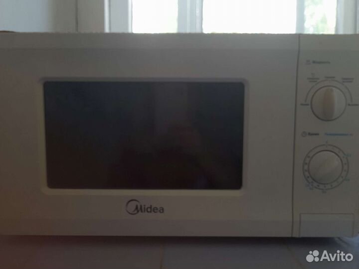 Микроволновая печь Midea