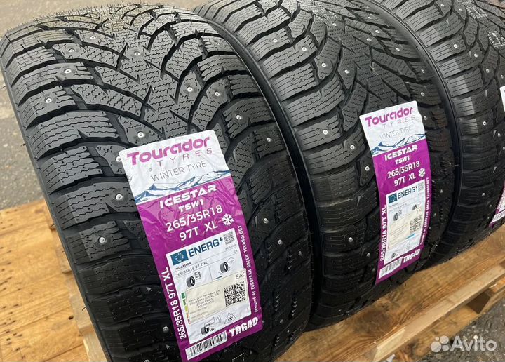 Tourador Ice Star TSW1 245/40 R18 и 265/35 R18 59T