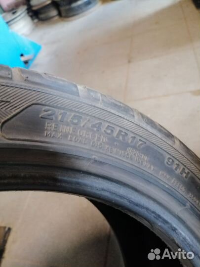 Kenda Kaiser KR20 215/45 R17 91H