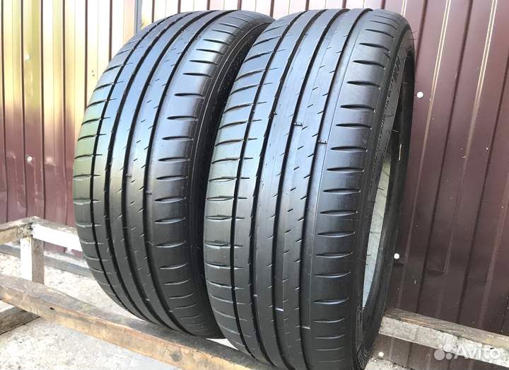 Michelin Pilot Sport 4 225/45 R19