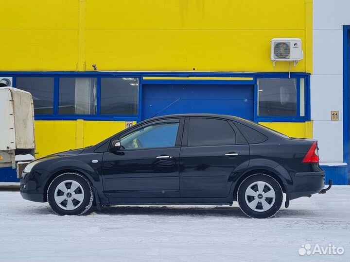 Ford Focus 2.0 AT, 2007, 200 000 км