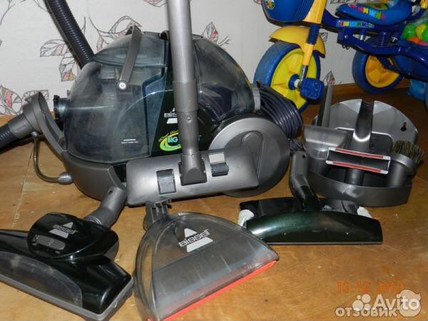 Моющий пылесос bissell
