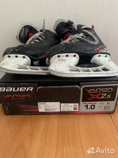 Хоккейные коньки bauer