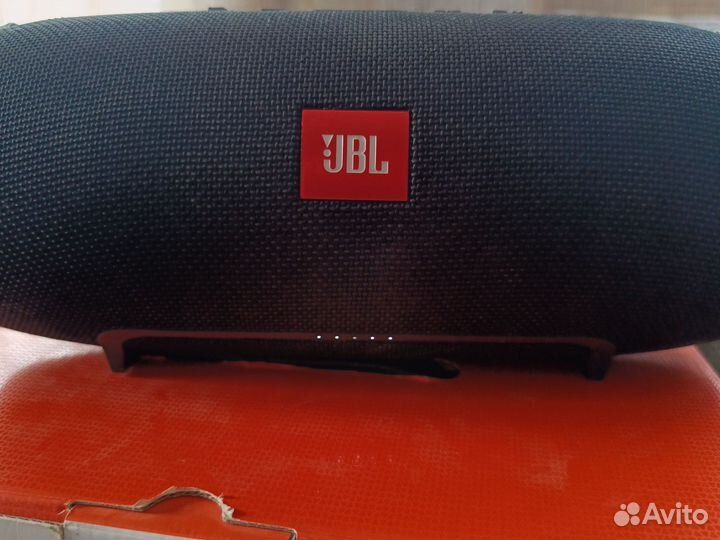 Колонка JBL XTreme