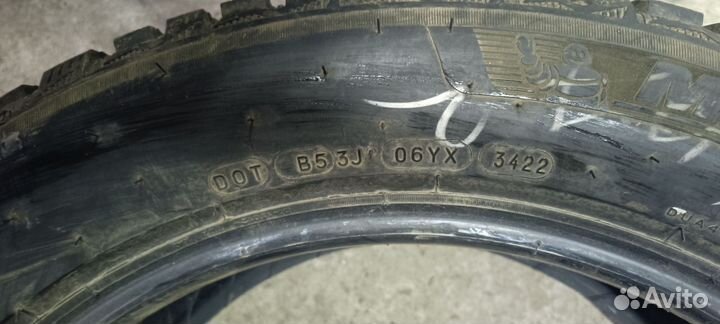 Michelin X-Ice North 4 235/55 R18