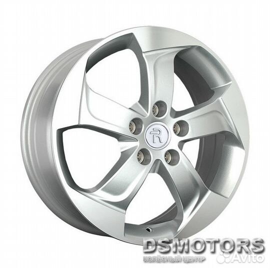 Диски Isuzu MI120 6.5/17 5x114.3 ET46 d67.1 SF