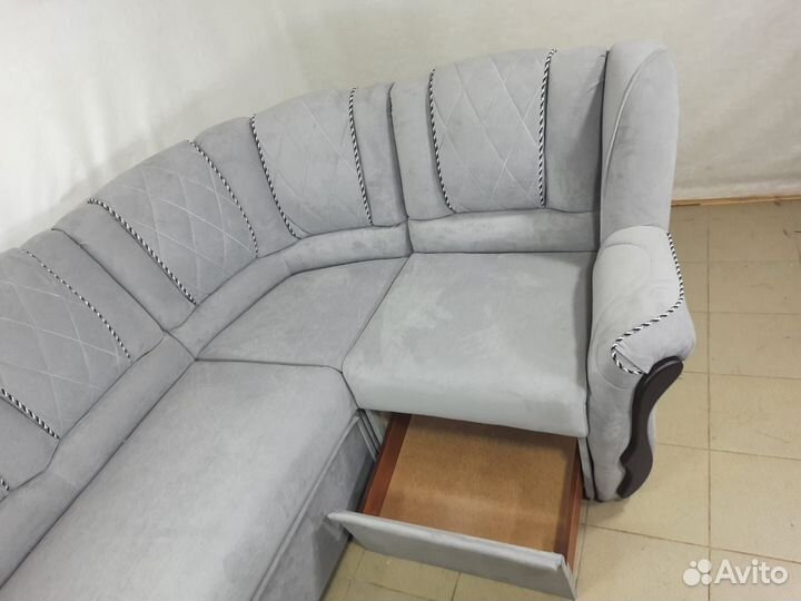 Угловой диван