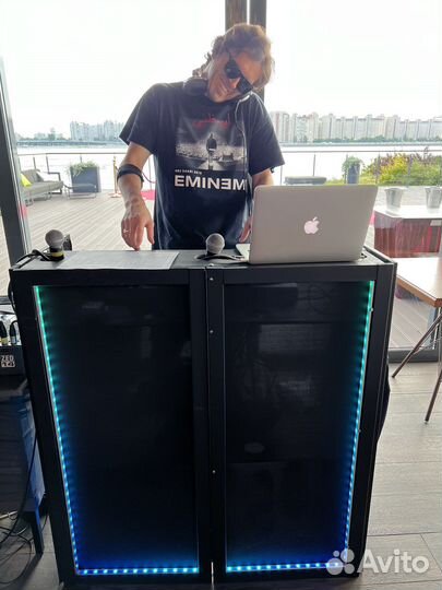 Стойка dj (3 столеш), ширма, фасад, dj стол