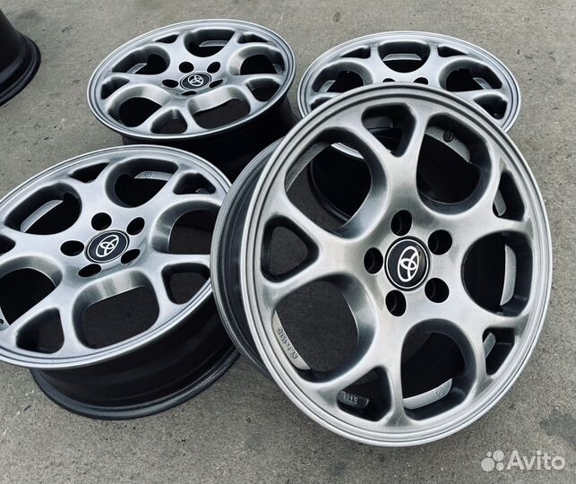 Продам диски Toyota R15