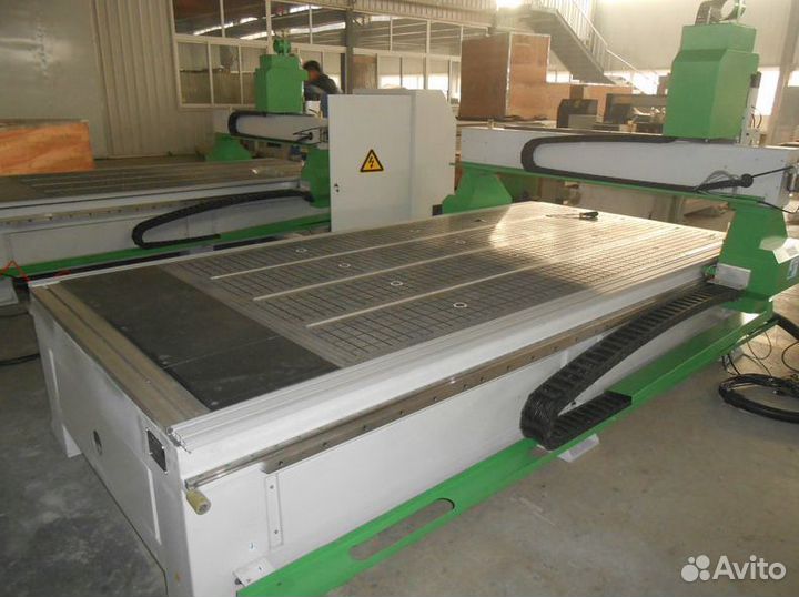 Фрезерно-гравировальный станок WoodTec HP 1325 С