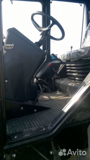 Трактор МТЗ (Беларус) 82.1, 2023