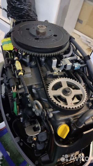 Лодочный мотор Yamaha F30 из Японии