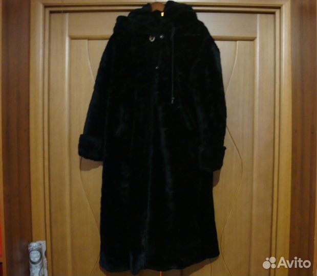 Шубка искусственная, длинная, 56-60 р-р