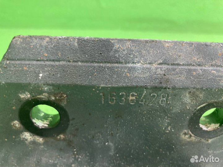 Кронштейн пневмоподушки DAF XF105