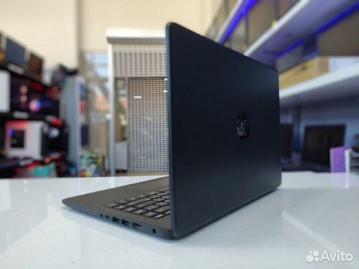 Ноутбук HP AMD Athlon 4 гб