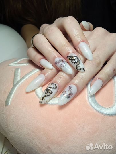 Мастер маникюра