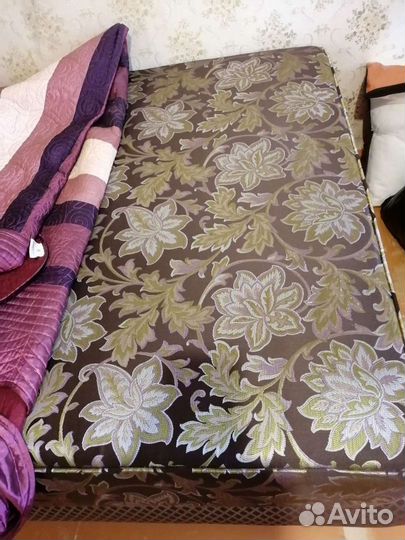 Кровать тахта