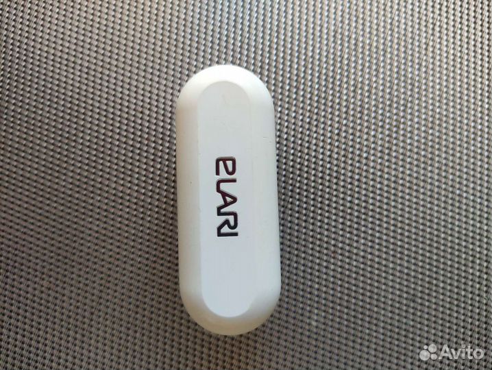 Беспроводные наушники elari