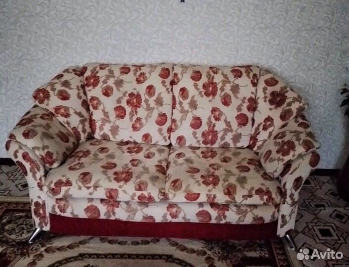 Диван и 2 кресла