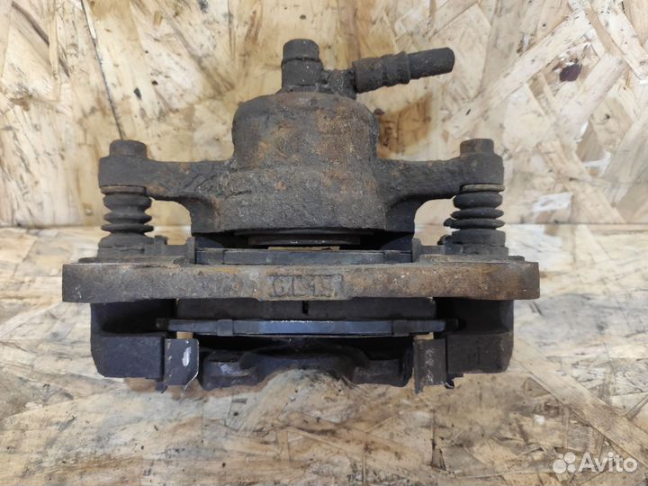 Суппорт передний правый Daewoo Matiz