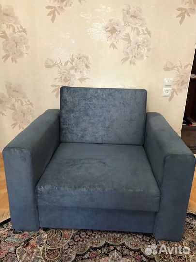 Диван и кресло бу